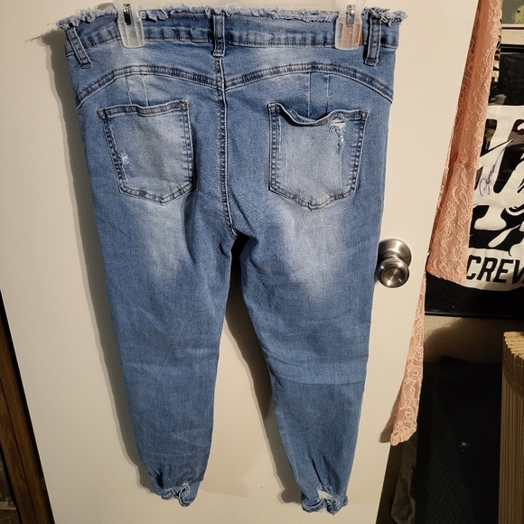 GOGO DISTRESSED SKINNY JEANS SZ 13 - Picture 4 of 7